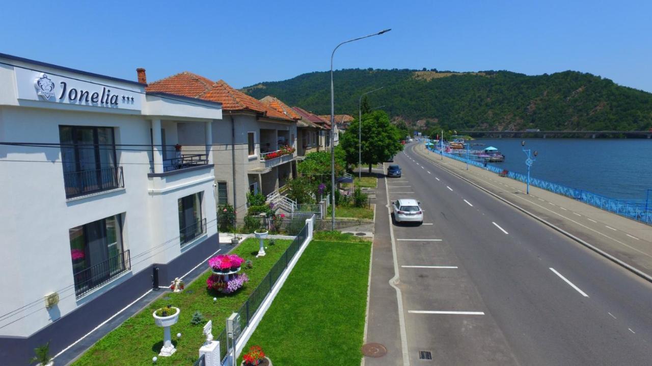 Pensiunea Ionelia Orşova Dış mekan fotoğraf